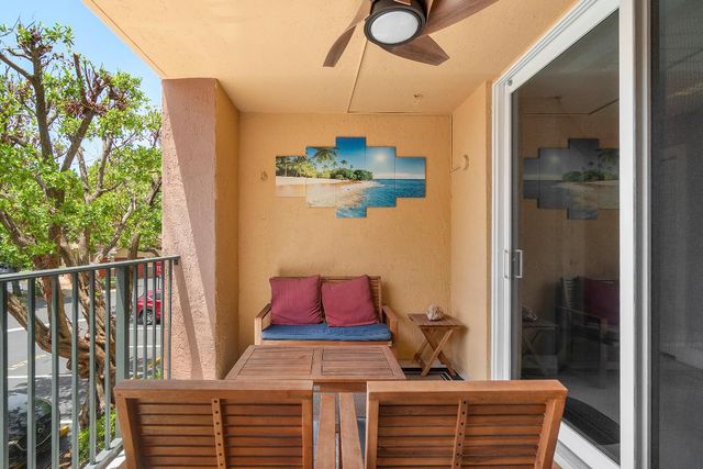 700 Scotia Drive 205, Hypoluxo, FL 33462