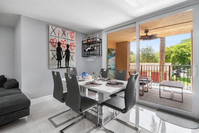 700 Scotia Drive 205, Hypoluxo, FL 33462