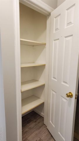 11 Idaho 11, Coram, NY 11727