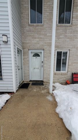 11 Idaho 11, Coram, NY 11727