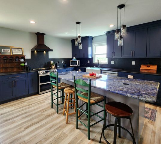121 Paradise Camp Road, Harrodsburg, KY 40330