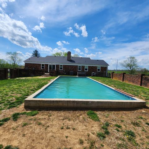121 Paradise Camp Road, Harrodsburg, KY 40330