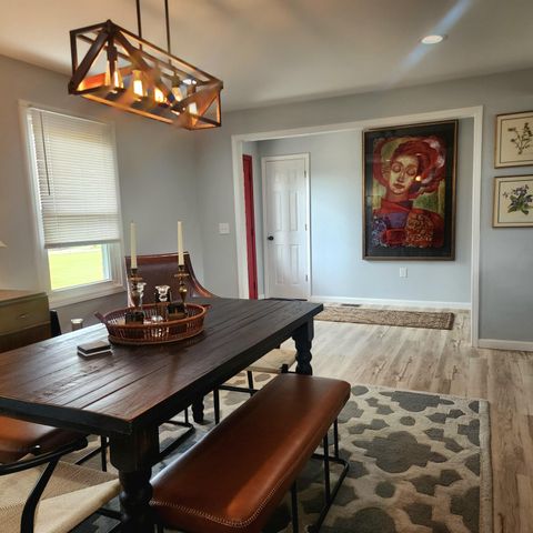 121 Paradise Camp Road, Harrodsburg, KY 40330