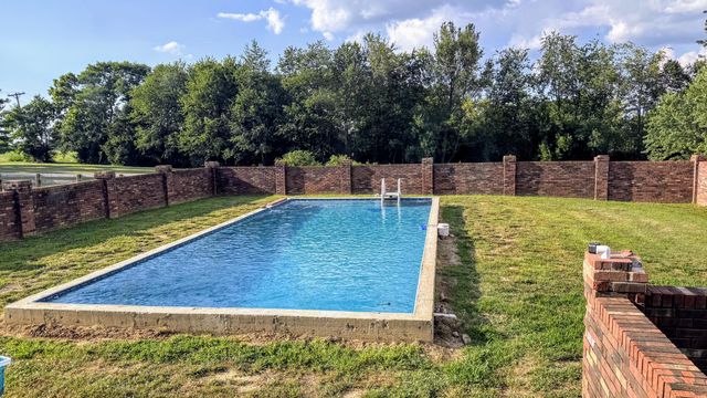 121 Paradise Camp Road, Harrodsburg, KY 40330