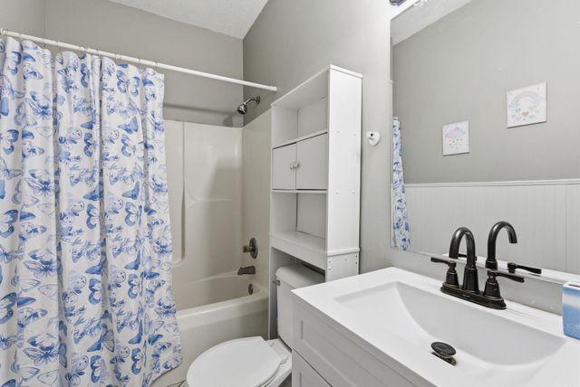 204 Sturbridge Drive, Georgetown, KY 40324