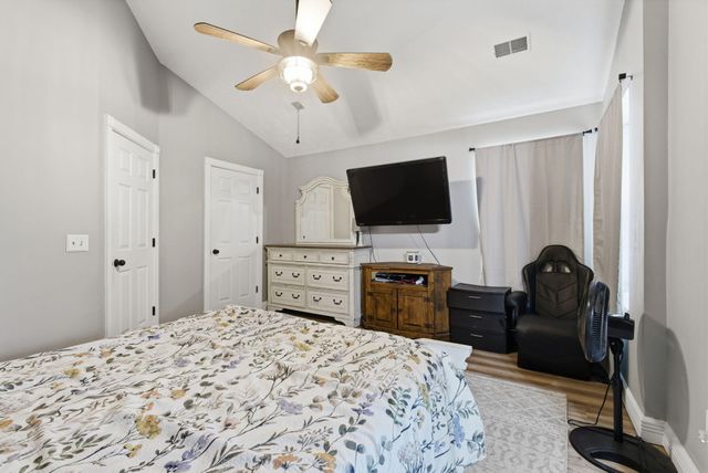 204 Sturbridge Drive, Georgetown, KY 40324