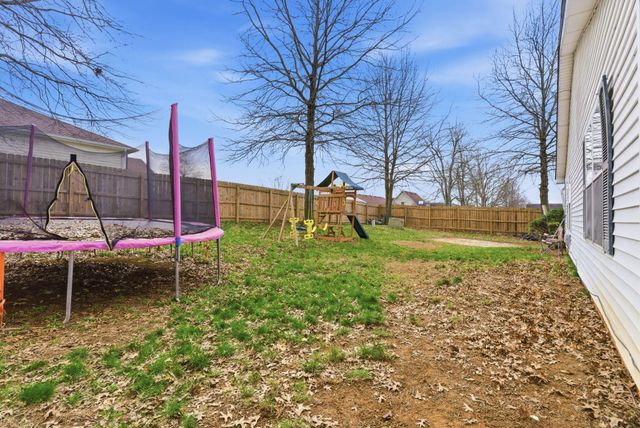 204 Sturbridge Drive, Georgetown, KY 40324