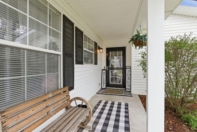 204 Sturbridge Drive, Georgetown, KY 40324