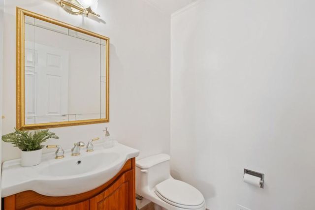 1102 Blue Lake Square, Mountain View, CA 94040