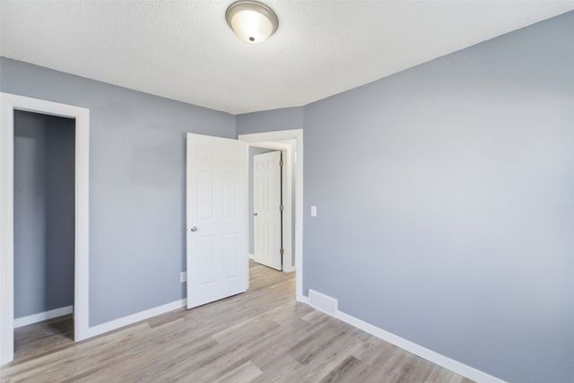 3910 Indianapolis Avenue, Des Moines, IA 50317