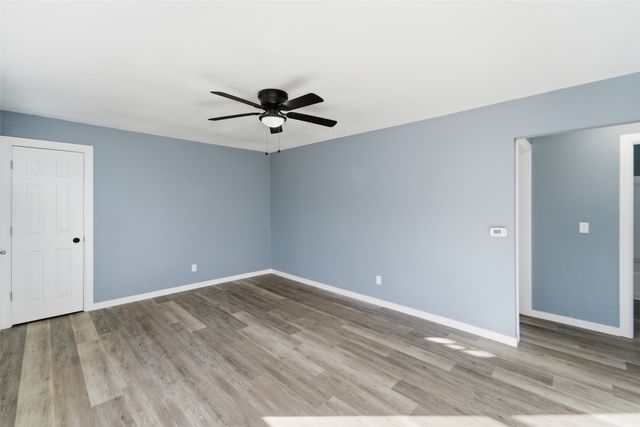 3910 Indianapolis Avenue, Des Moines, IA 50317