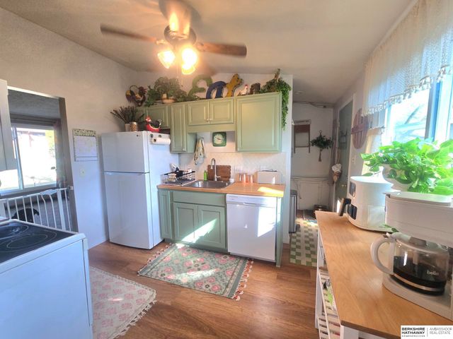 1725 HILL Street, Plattsmouth, NE 68048