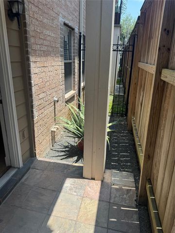 1514 Palm 4, Houston, TX 77004