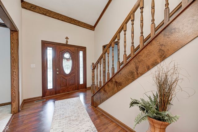 7645 Delaine Court, Indianapolis, IN 46254