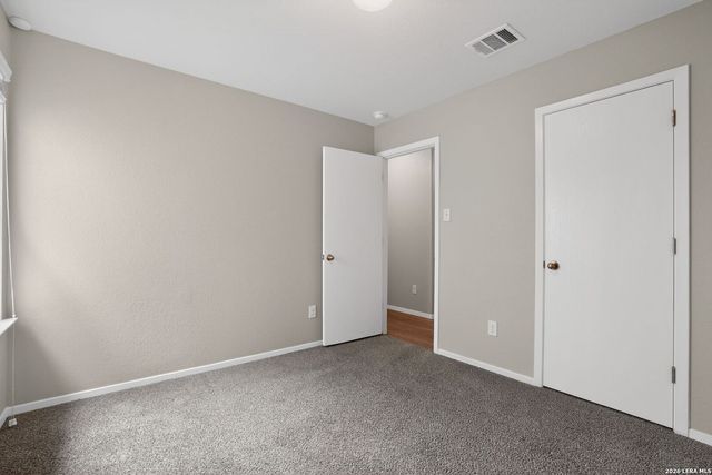 9527 Apple Ridge Ln, San Antonio, TX 78239