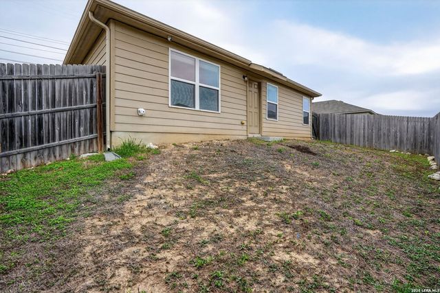 9527 Apple Ridge Ln, San Antonio, TX 78239