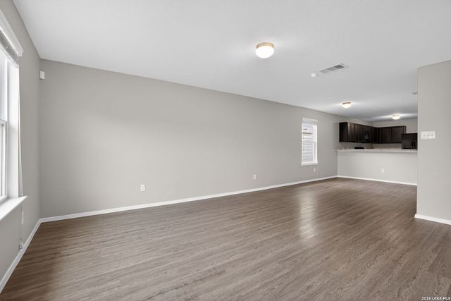 9527 Apple Ridge Ln, San Antonio, TX 78239