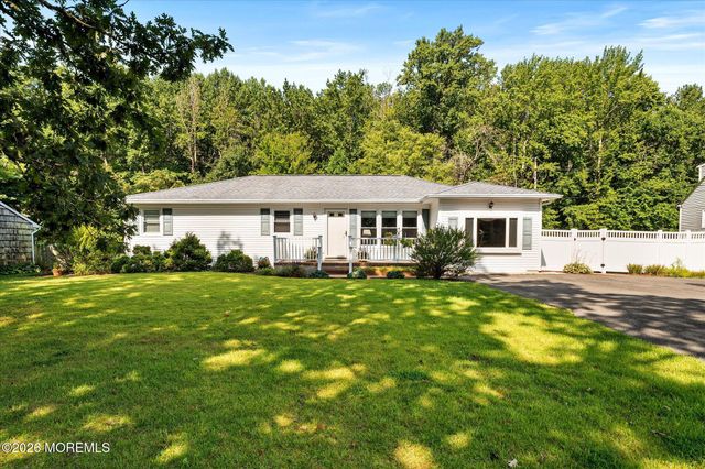 19 Highbridge Road, New Egypt, NJ 08533