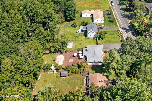 19 Highbridge Road, New Egypt, NJ 08533