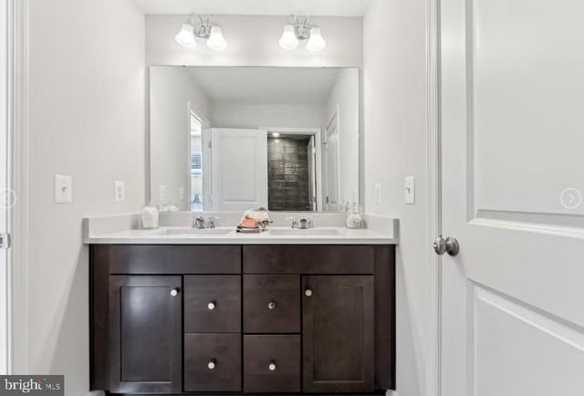 11733 CYGNET DR, Waldorf, MD 20601
