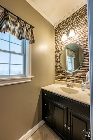 941 Fletcher Farm Road Road, Bloomingdale, NY 12913