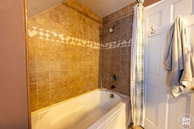 941 Fletcher Farm Road Road, Bloomingdale, NY 12913