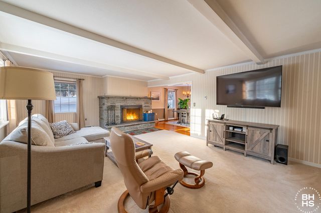 941 Fletcher Farm Road Road, Bloomingdale, NY 12913