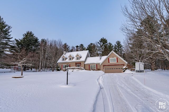 941 Fletcher Farm Road Road, Bloomingdale, NY 12913