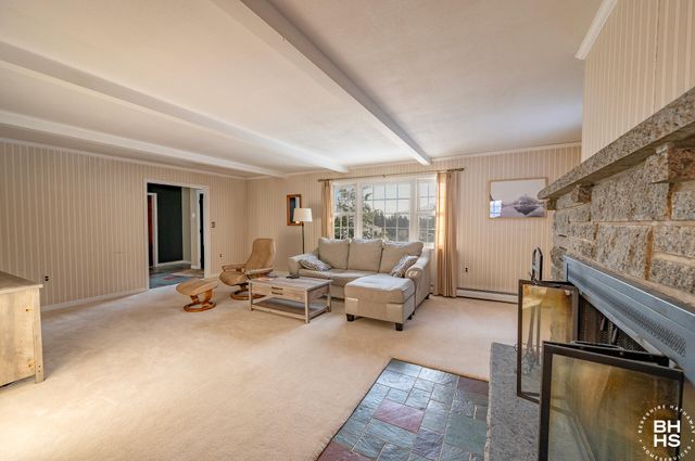 941 Fletcher Farm Road Road, Bloomingdale, NY 12913