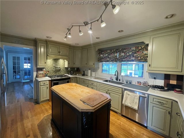 379 Straight Street, Evans, WV 25241