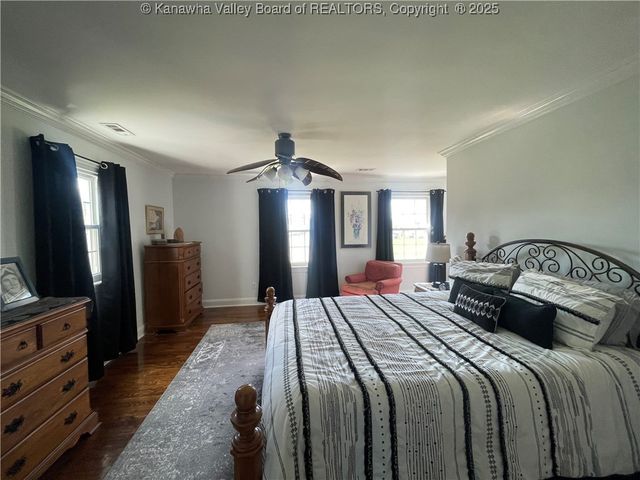 379 Straight Street, Evans, WV 25241