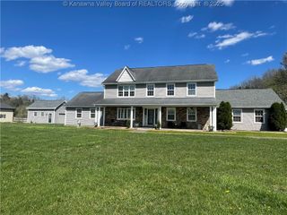379 Straight Street, Evans, WV 25241