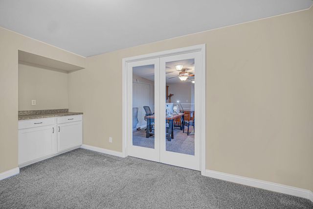 605 Hatch Lake Pkwy, Valparaiso, IN 46385