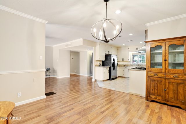 864 W TULSA Street, Chandler, AZ 85225