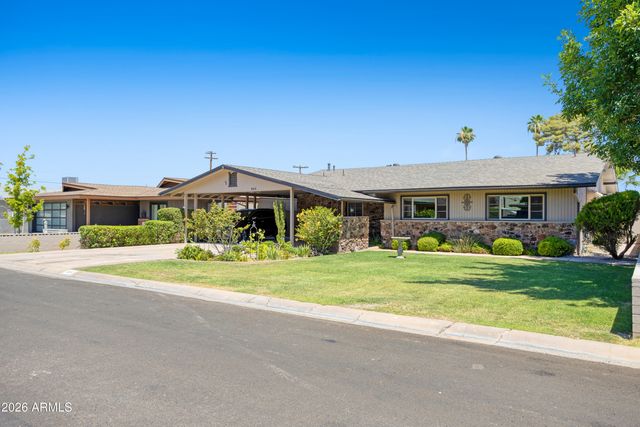 864 W TULSA Street, Chandler, AZ 85225