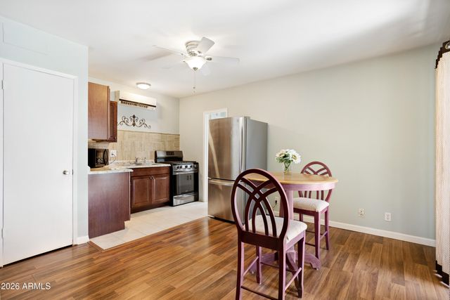 864 W TULSA Street, Chandler, AZ 85225