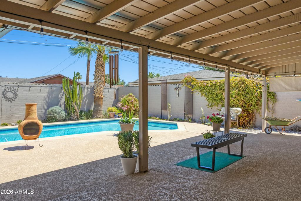 Image 43 of property listing at 864 W TULSA Street, Chandler, AZ 85225