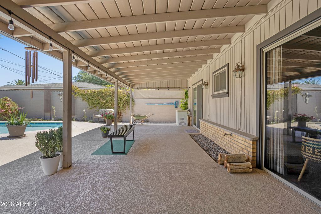 Image 51 of property listing at 864 W TULSA Street, Chandler, AZ 85225