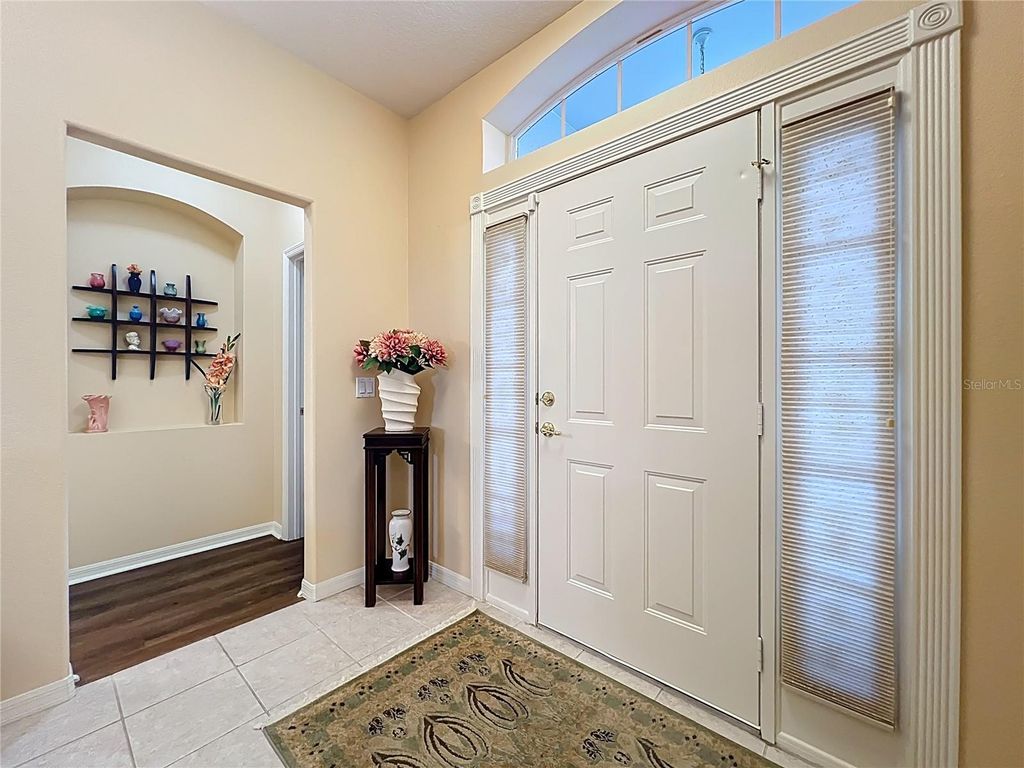 Image 6 of property listing at 4334 HAMMERSMITH DRIVE, Clermont, FL 34711