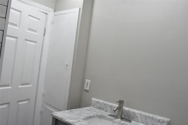 8113 Bigwood Street, Houston, TX 77078