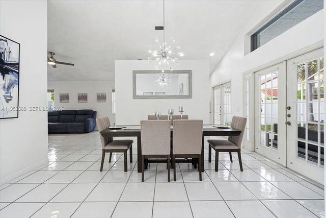 628 Stanton Dr, Weston, FL 33326