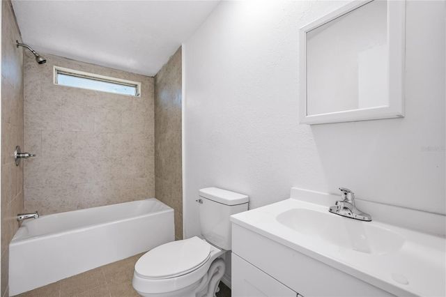 3718 COUNTY ROAD 230B, Wildwood, FL 34785