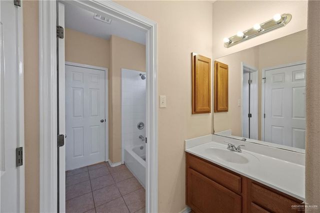 1501 Las Brisas Drive, Mission, TX 78574