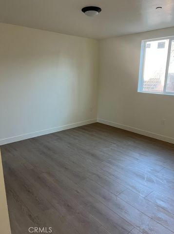 411 E 99th Street, Los Angeles, CA 90003