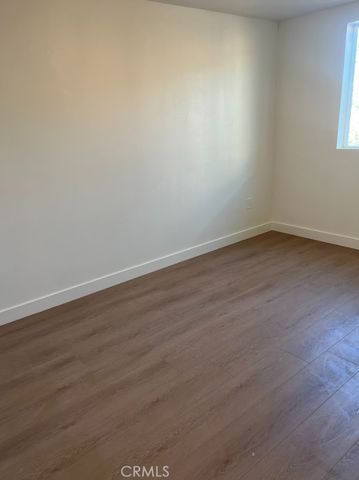 411 E 99th Street, Los Angeles, CA 90003