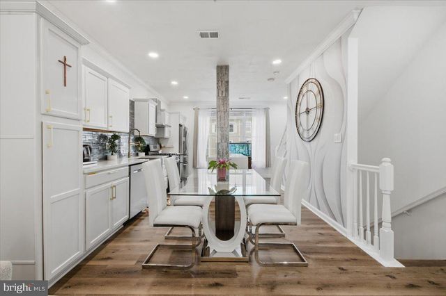 21845 JARVIS SQ, Ashburn, VA 20147