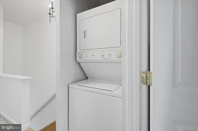 21845 JARVIS SQ, Ashburn, VA 20147