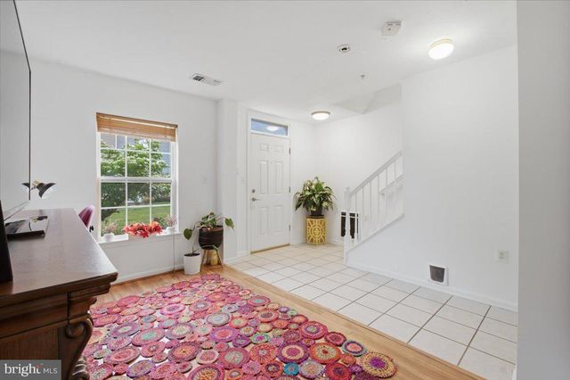 21845 JARVIS SQ, Ashburn, VA 20147