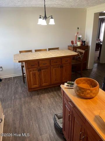4165 Five Points Road, La Grange, NC 28551