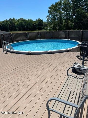 4165 Five Points Road, La Grange, NC 28551